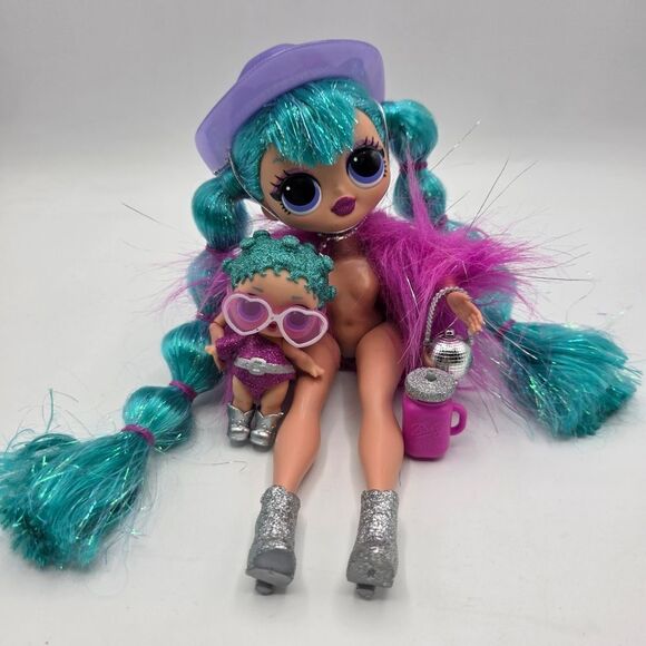L.O.L Suprise! O.M.G. Winter Disco Cosmic Nova Fashion & Cosmic Queen Tots - Picture 8 of 15